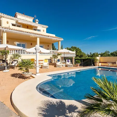 Spacious With Pool, Jacuzzi And Zen Garden - Only 5min To Town * Estepona
