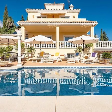 Spacious With Pool, Jacuzzi And Zen Garden - Only 5min To Town