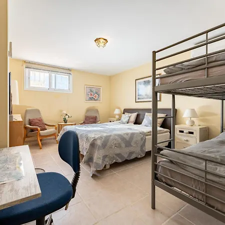 Spacious With Pool, Jacuzzi And Zen Garden - Only 5min To Town Gasthuis *