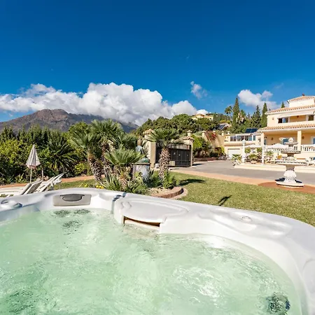 Spacious With Pool, Jacuzzi And Zen Garden - Only 5min To Town Estepona